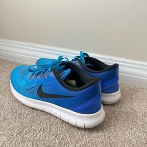 Nike Kids Blue and Black Sneakers
